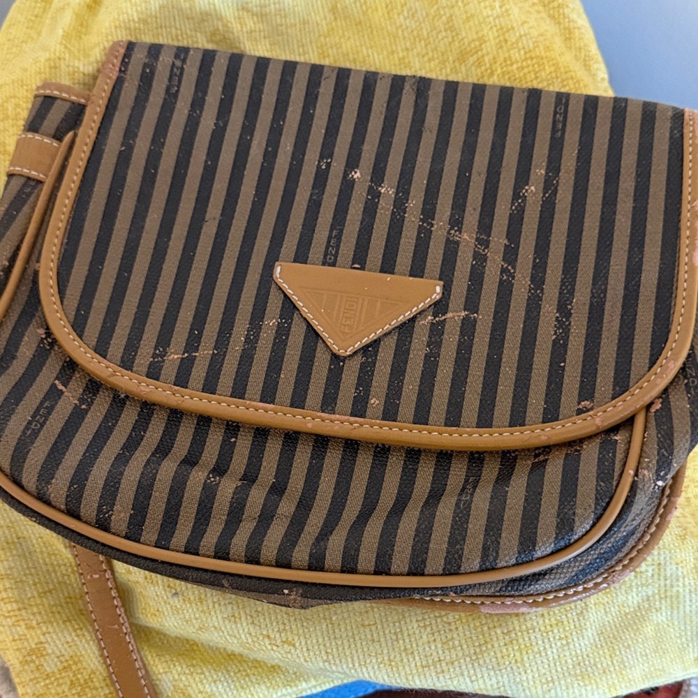 Fendi Gold and Black Logo Detail